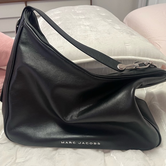 Marc Jacobs hand bag and wallet - Picture 3 of 6